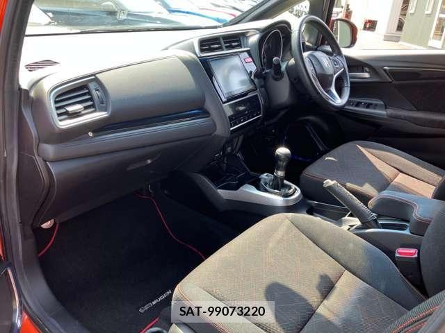 Honda FIT 2013-11 8365899-23