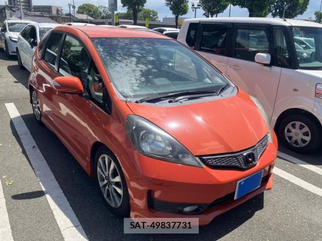 Honda FIT 2012-01 8365904-0