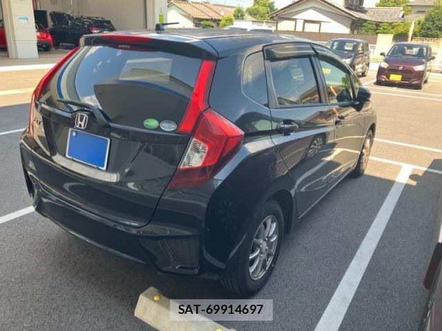 Honda FIT 2013-12 8365916-7