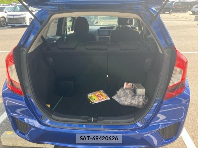Honda FIT 2016-02 8365906-10