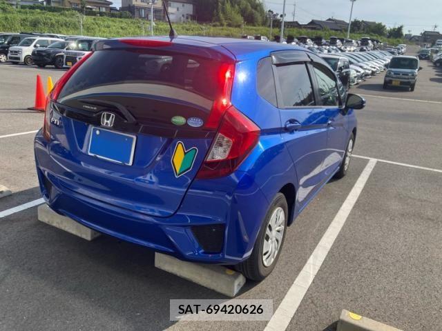 Honda FIT 2016-02 8365906-7