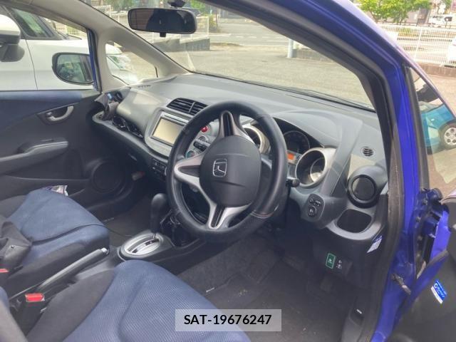 Honda FIT 2011-07 8365915-10