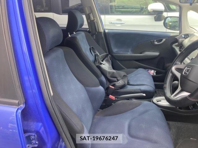 Honda FIT 2011-07 8365915-11