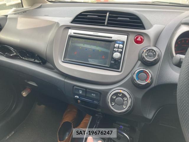 Honda FIT 2011-07 8365915-17