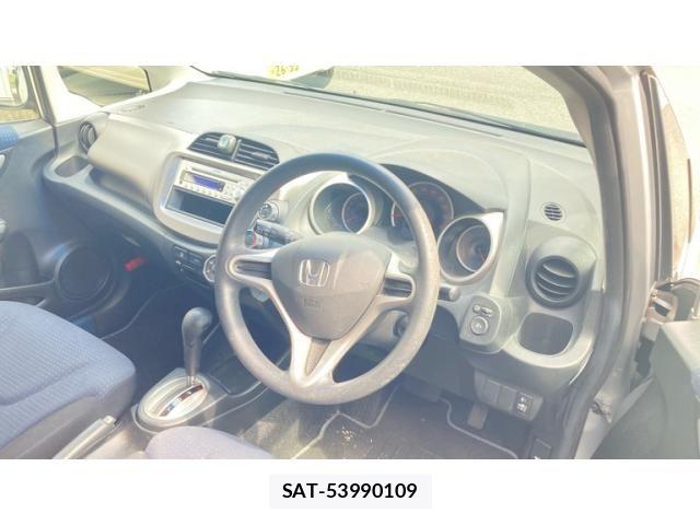 Honda FIT 2010-01 8365924-11