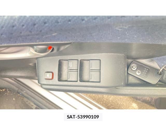 Honda FIT 2010-01 8365924-12