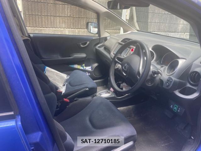 Honda FIT 2011-09 8371657-11