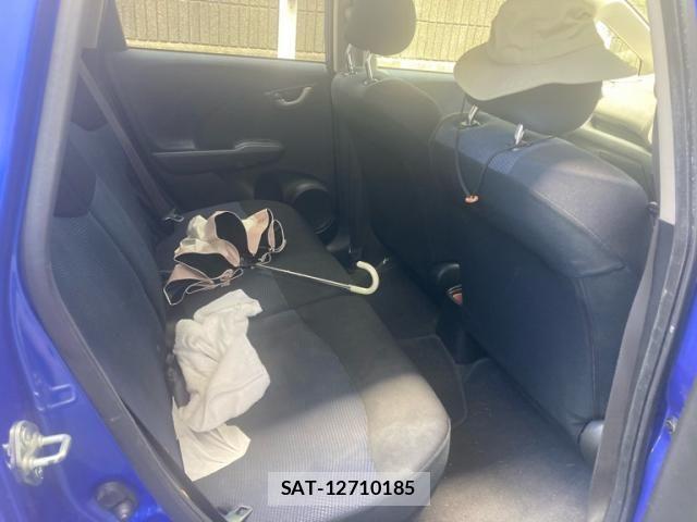 Honda FIT 2011-09 8371657-12