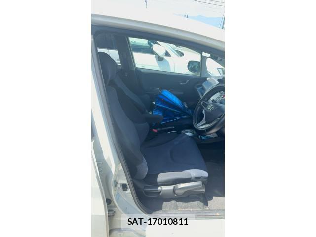 Honda FIT 2009-02 8412417-6