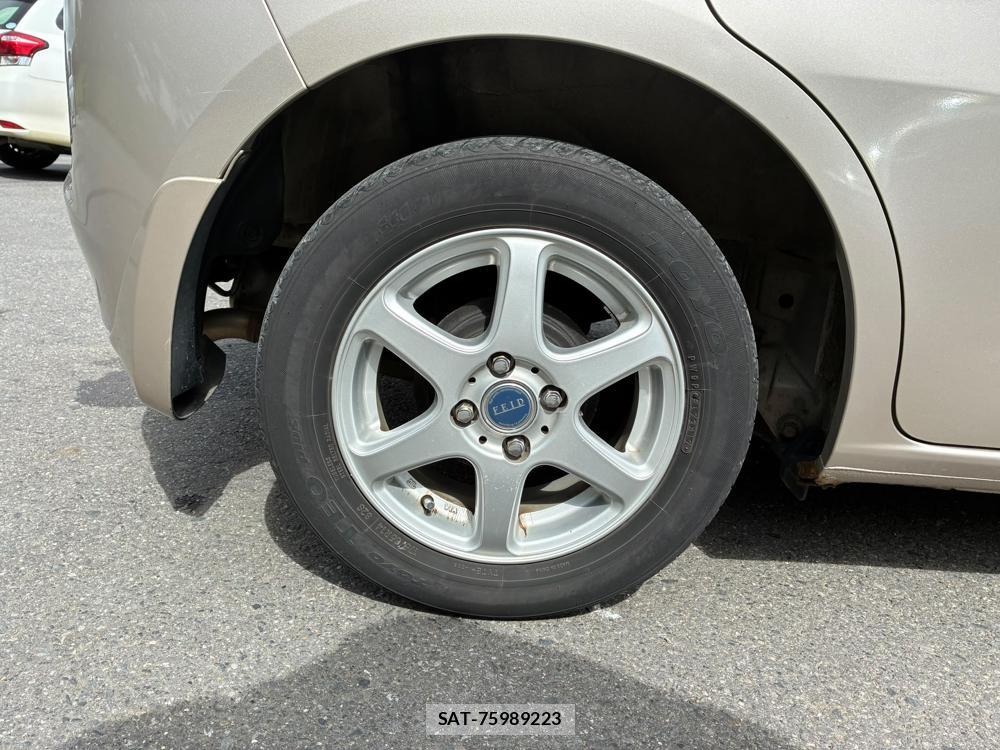 Honda FIT 2009-08 8190983-26