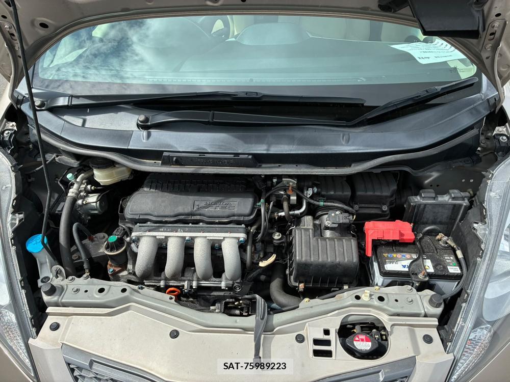 Honda FIT 2009-08 8190983-37