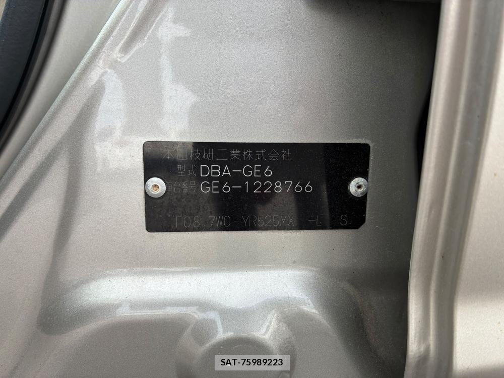 Honda FIT 2009-08 8190983-39
