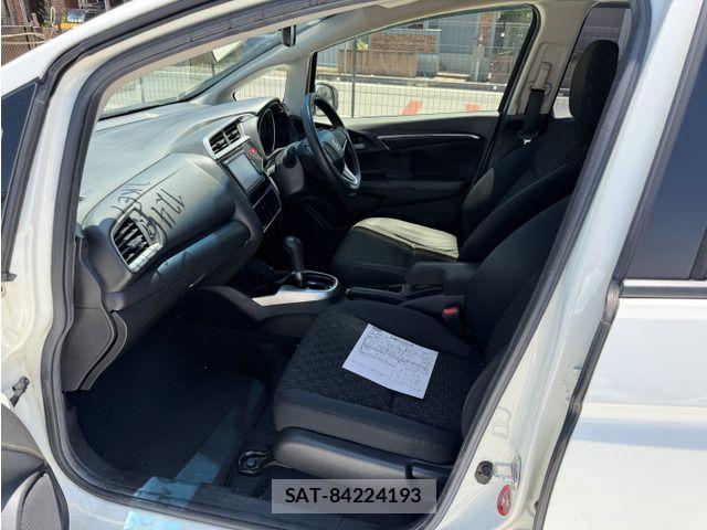 Honda FIT 2017-06 8412392-4
