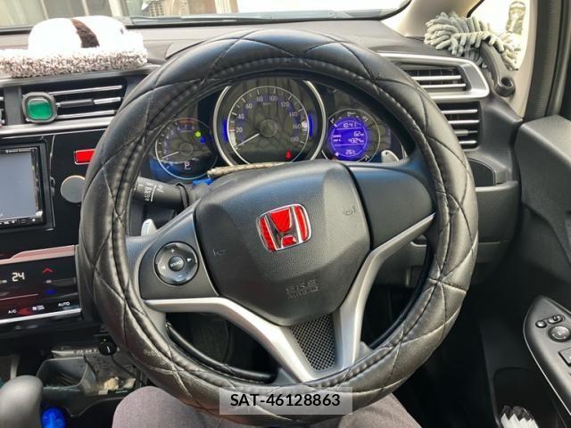 Honda FIT 2014-06 8412399-16