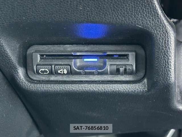Honda FIT 2013-11 8412395-12