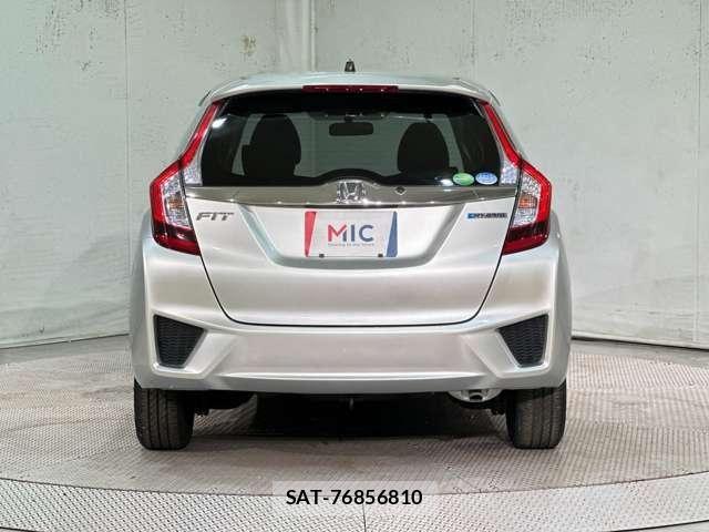Honda FIT 2013-11 8412395-5