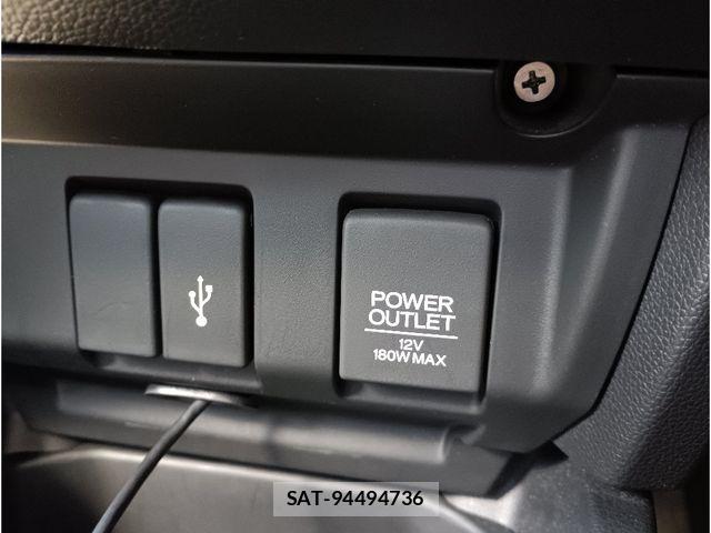 Honda FIT 2017-11 8412394-14