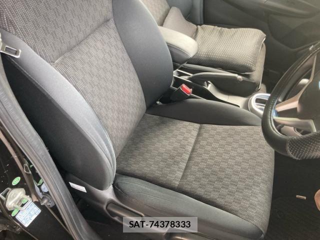 Honda FIT 2013-10 8412408-14