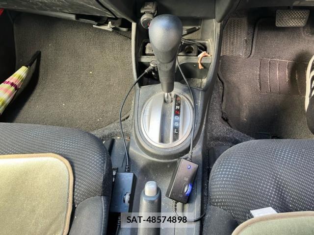 Honda FIT 2012-03 8412412-14