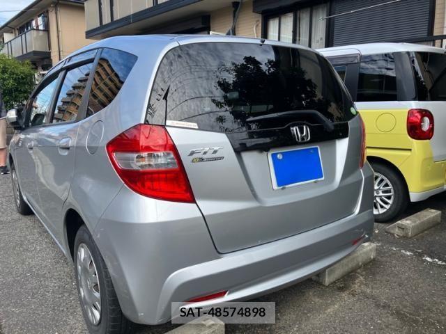 Honda FIT 2012-03 8412412-3