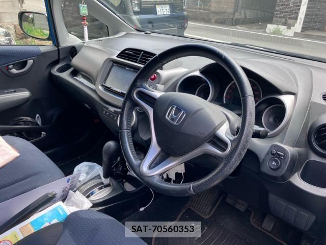Honda FIT 2010-07 8412410-10