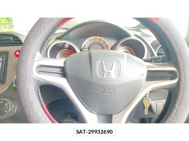 Honda FIT 2009-09 8412437-19