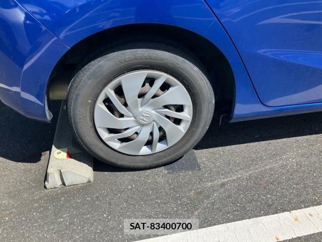 Honda FIT 2016-07 8412393-3