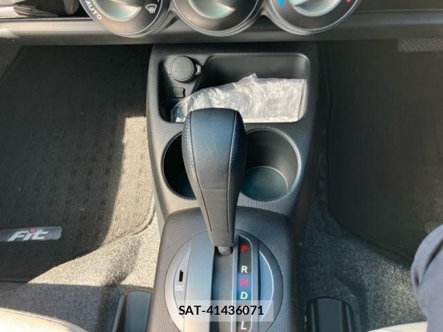 Honda FIT 2002-06 8412414-16