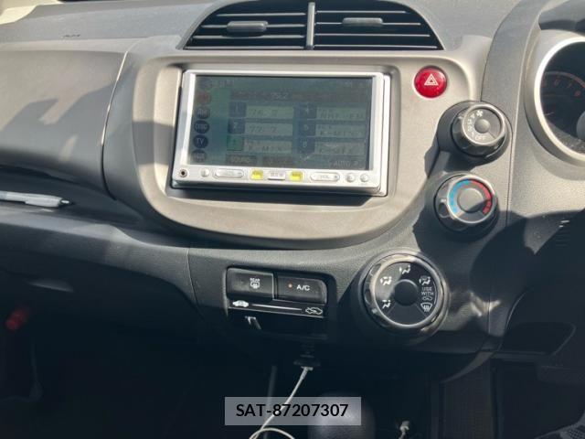 Honda FIT 2008-05 8412425-13