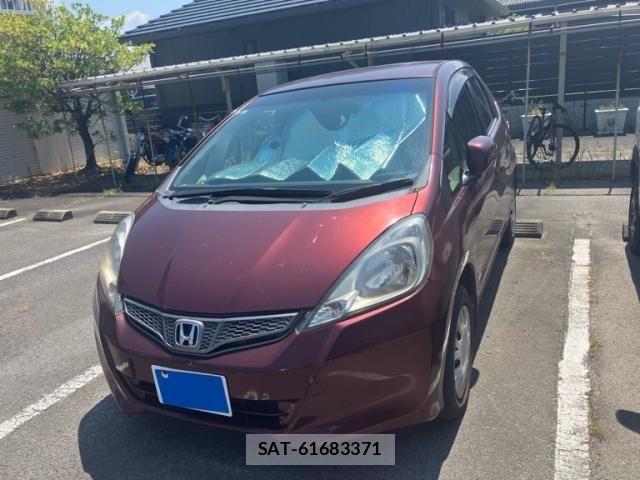 Honda FIT 2011-12 8412433-1