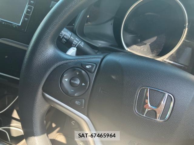 Honda FIT 2019-08 8412386-10