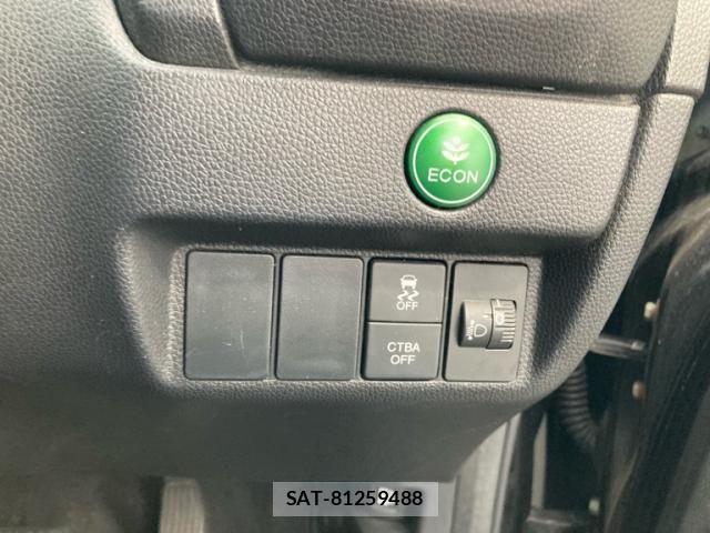 Honda FIT 2013-09 8412435-12
