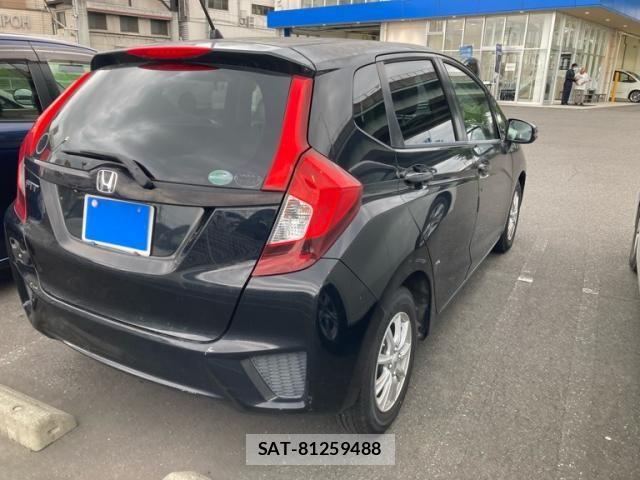 Honda FIT 2013-09 8412435-3
