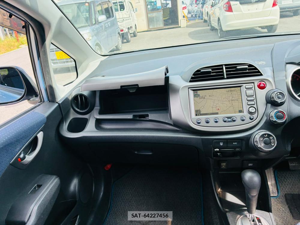 Honda FIT 2009/07 8173294-17