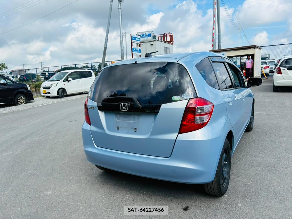 Honda FIT 2009/07 8173294-4
