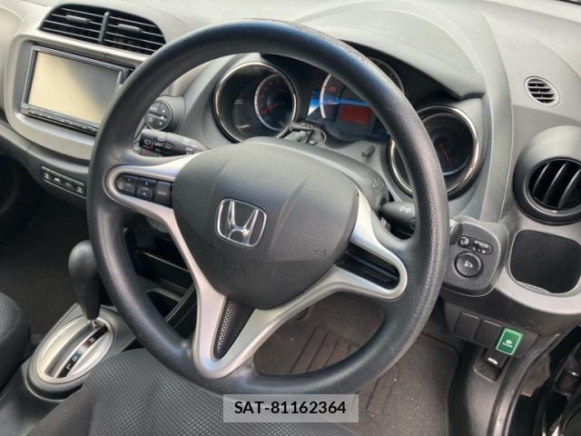 Honda FIT 2013-05 8438122-7