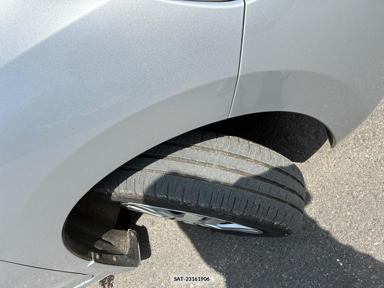 Honda FIT 2014-03 8234146-29