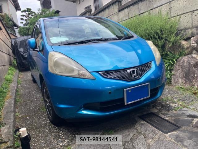 Honda FIT 2009-08 8438117-0