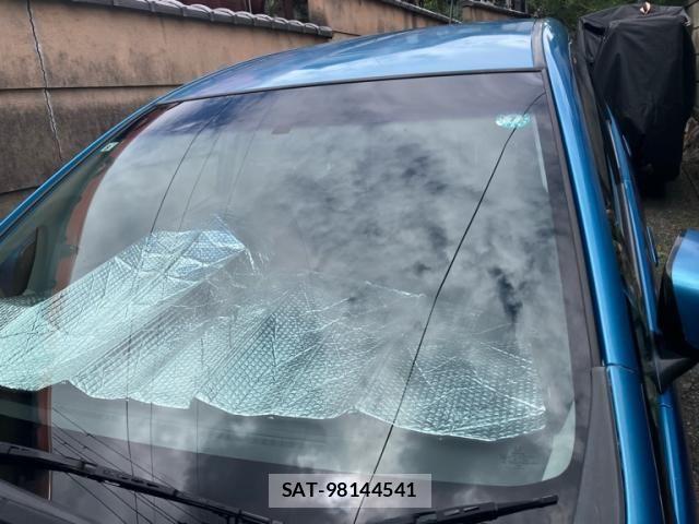 Honda FIT 2009-08 8438117-4