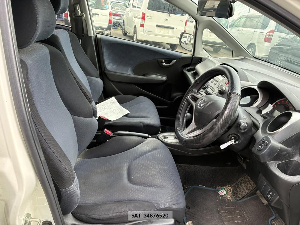 Honda FIT 2010/09 8173295-11