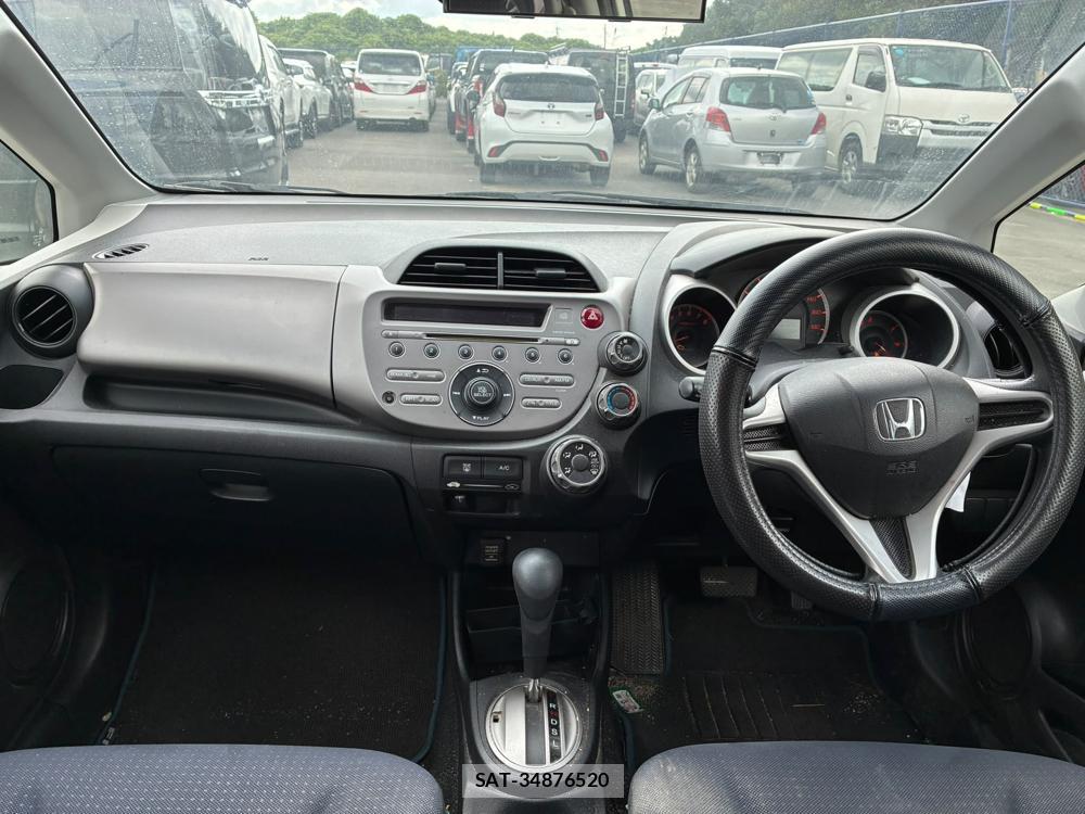 Honda FIT 2010/09 8173295-12