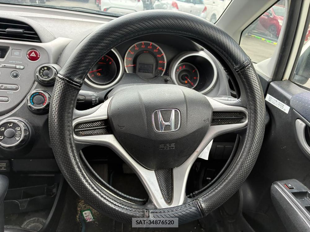 Honda FIT 2010/09 8173295-14