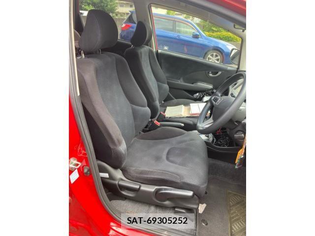 Honda FIT 2011-10 8438118-15