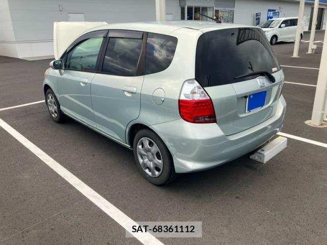Honda FIT 2007-09 8457469-2
