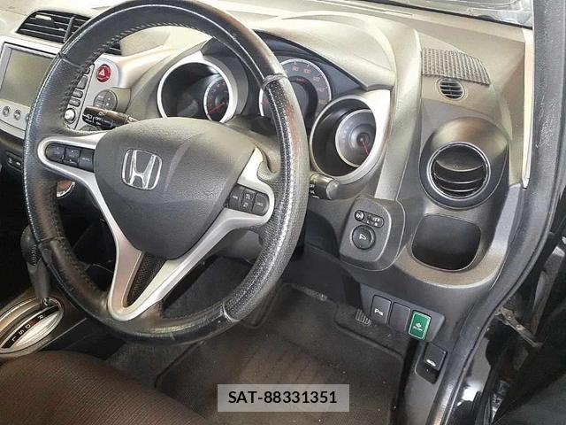 Honda FIT 2011-09 8448108-10