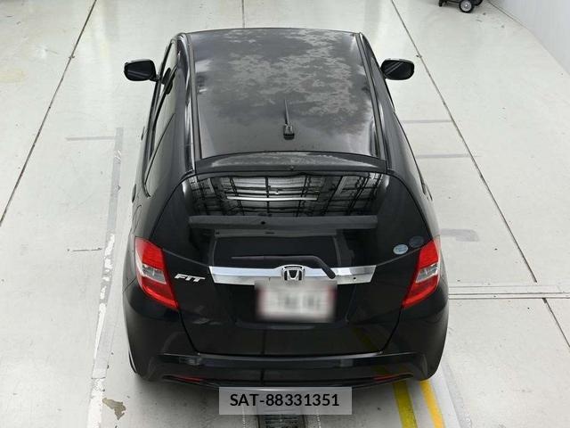Honda FIT 2011-09 8448108-3
