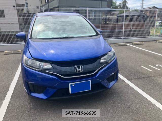 Honda FIT 2015-05 8457468-1