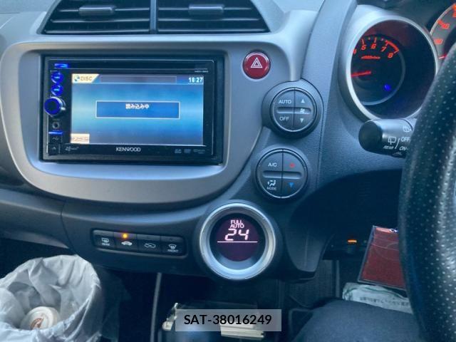 Honda FIT 2010-05 8457470-15