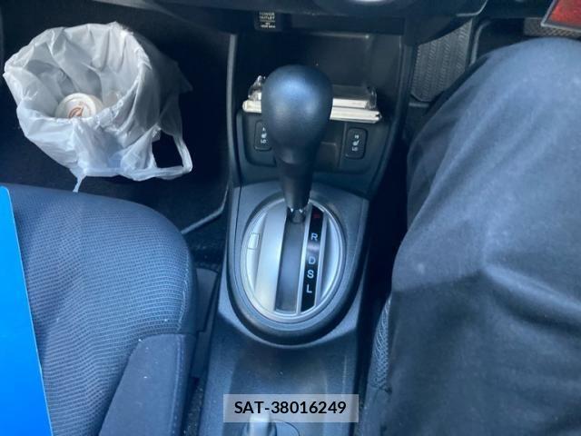 Honda FIT 2010-05 8457470-17