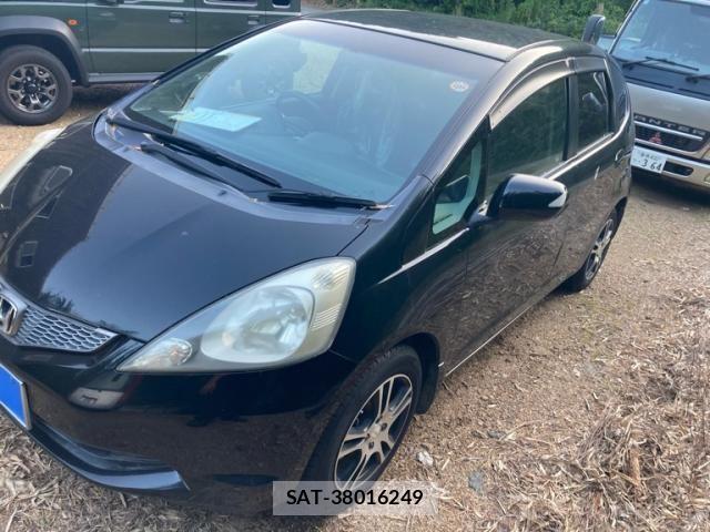 Honda FIT 2010-05 8457470-2